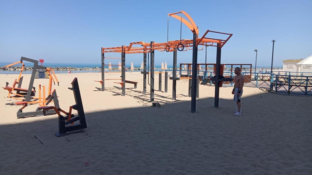 Villa Annamaria Montesilvano Marina Exteriör bild